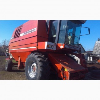 Продам Комбайн Massey Ferguson 38