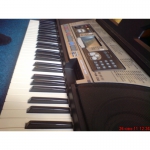 Продам синтезатор Yamaha psr 350