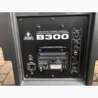 Активні колонки Behringer B-300