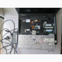 Ноутбук Compaq Armada E500. США - 2000 рік. 14 дюйм. Р ІІІ - 700 МГц