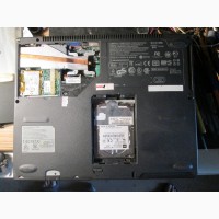 Ноутбук Compaq Armada E500. США - 2000 рік. 14 дюйм. Р ІІІ - 700 МГц