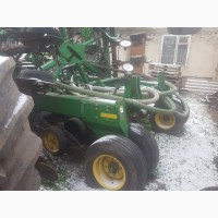 Посевной комплекс JOHN DEERE 1895+1910 340 буш. 2008г