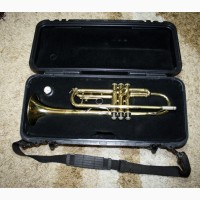 Музична Труба помпова продаю Trumpet Bach Tr300 USA ML