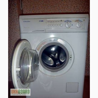 Стиральная машина а Electrolux EW1062s б.у