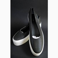 Новые женские туфли Calvin Klein, размер 39-39.5