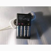 ATABA AT-508 Ni-Cd/MH 4xAA 2500 mAh 4xAAA 950 mAh терм-гігром, ліхтар