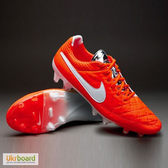 Бутсы найк темпо. Бутсы найк Темпо красные. Nike tiempo Legend 9 Red. Nike tiempo Red. Nike tiempo бутсы красные.