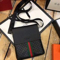 Мужская Сумка Gucci Armani Louis Vuitton LV Луи Витон Армани есть ОПТ