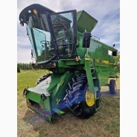 Комбайн John Deere 1155