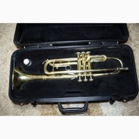 Труба музична помпова Trumpet BACH TR300 USA ML оригінал