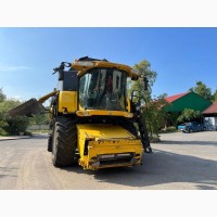 Комбайн New Holland CR 9080 Elevation