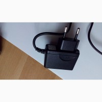 Продам зарядное SAMSUNG TRAVEL ADAPTER Model : TAD037EBE