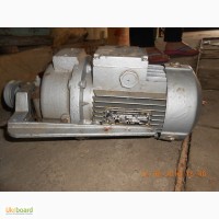Продам советские промышленные электродвигатели для промышленных швейных машин АИР 0, 25 кВт