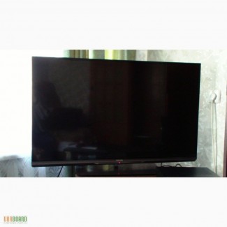 Продам LCD телевизор Philips 42PFL6007T\12 в отличном состоянии.