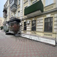 Продаж 2-к квартира Київ, Печерський, 99998 $