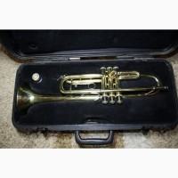 Труба помпова музична продаю Trumpet BACH TR300 USA ML відмінний стан