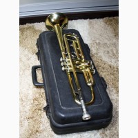 Труба помпова музична продаю Trumpet BACH TR300 USA ML відмінний стан