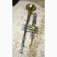 Труба Trumpet музична помпова Festival Amati Kraslice продаю золотиста