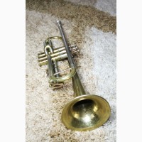 Труба Trumpet музична помпова Festival Amati Kraslice продаю золотиста