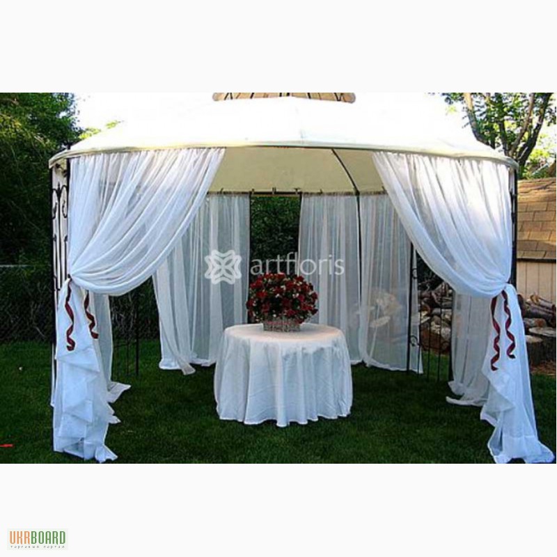 Фото 3. Свадебная драпировка стульев, столов, украшение тканью на свадьбу