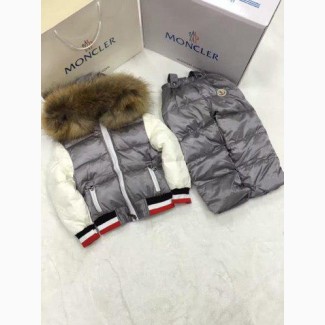 Комбинезоны Moncler оптом от 4900 р. Минимальная партия 10 шт