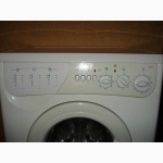 Продам б/у стиральную машинку Indesit W84TX