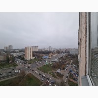 Продам 3 комнат.квартиру 86 кв.м. на бул.Чоколовском 40