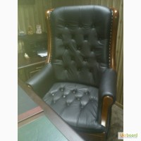 Кожаное директорское кресло Линкольн черное или темно коричневое по акционной цене