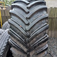 Бу шина 800/65R32 (30.5-р32) BKT 181A8 на комбайн