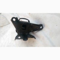 Подушка двигателя левая Hyundai Sonata NF 218303K000