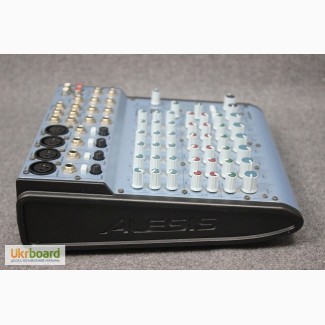 Продам микшерный пульт Alesis MULTIMIX 8 USB