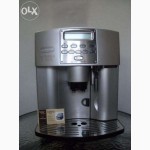 Кофемашина Delonghi magnifica