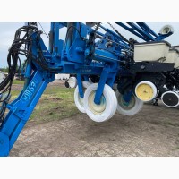 Сівалка точного висіву пневматична KINZE 3700 Precision Planting 24р