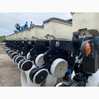 Сівалка точного висіву пневматична KINZE 3700 Precision Planting 24р