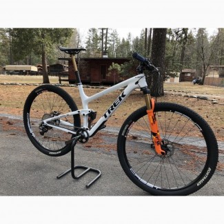 Trek Top Fuel Cross Country Bike Shimano Di2 Fox iRD