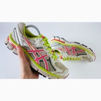 Кроссовки спортивные Asics gel 2000