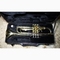 Труба Roy Benson TR-101 золото у твердому чохлі Trumpet