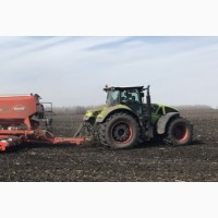 Трактор Claas Axion 950