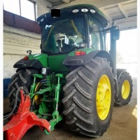 Трактор колісний John Deere 8335R