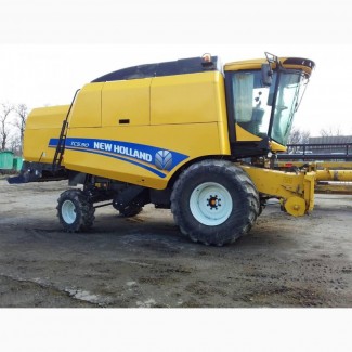 Комбайн New Holland TC5.90