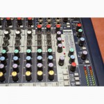 Микшерный пульт Soundcraft MFX8