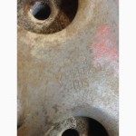 Кронштейн опоры задней оси 321599259 Volkswagen 321599258 Passat 88-97