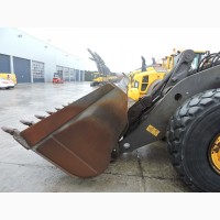 Фронтальный погрузчик Volvo L180G