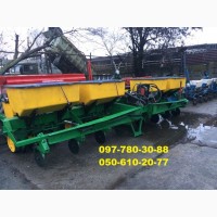 Сеялка пропашная пневматическая JohnDeere 7000 (Б/У)