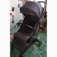 Продам коляску Chicco Trolley me