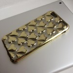 Чехол силиконовый с 3D сердечками на iPhone 6/6S