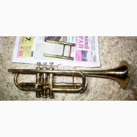 ТРУБА Universal Dolnet Paris Зроблено у Франції-Оригінал Bb і С Trumpet