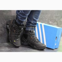 Кроссовки черные Adidas Terrex 465 Black Orange черные зимние с мехом реплика