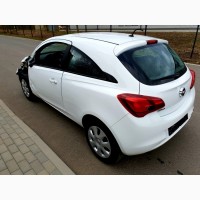 Продаю авто Opel Corsa Е выпуск 2015 год с внешним повреждением