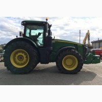 Трактор John Deere 8400R